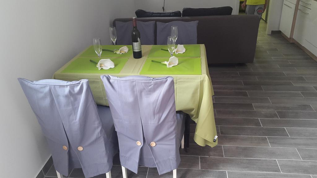 New Lux Apartman Kala Poreč Buitenkant foto